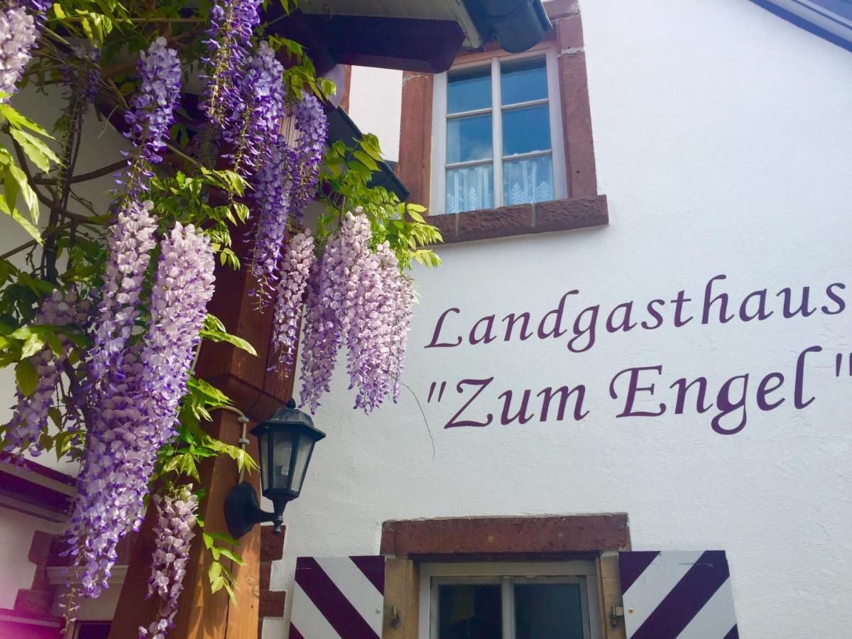 Landgasthaus "Zum Engel" Neuleiningen Exteriör bild