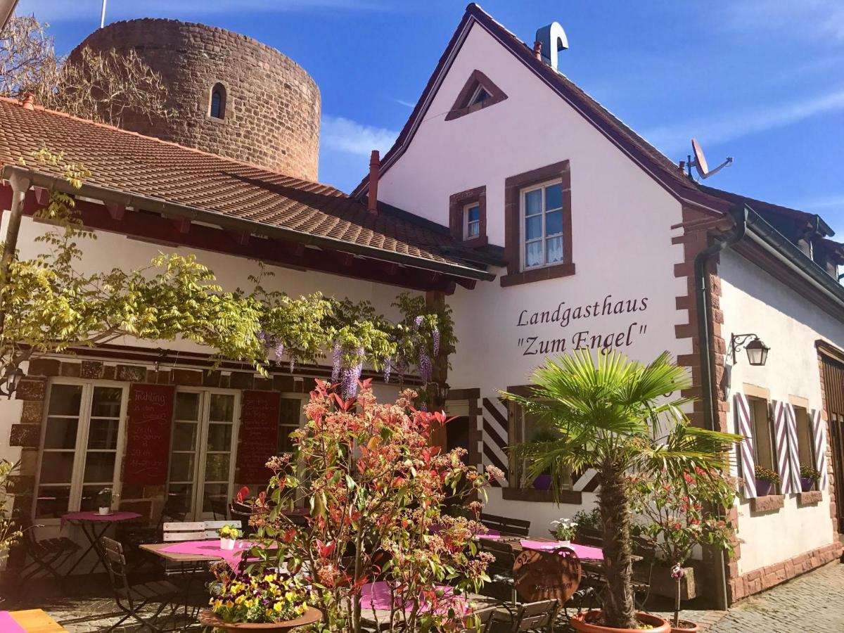 Landgasthaus "Zum Engel" Hotell Neuleiningen Exteriör bild