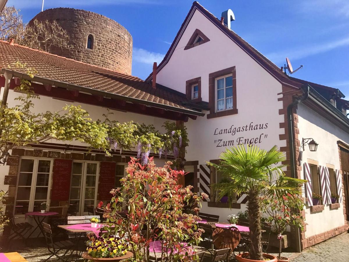 Landgasthaus "Zum Engel" Neuleiningen Exteriör bild