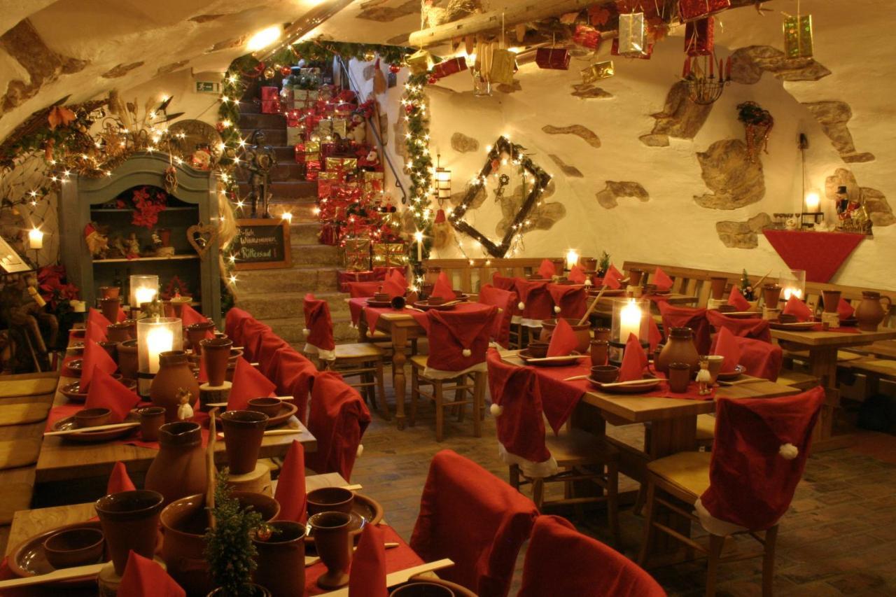 Landgasthaus "Zum Engel" Neuleiningen Exteriör bild